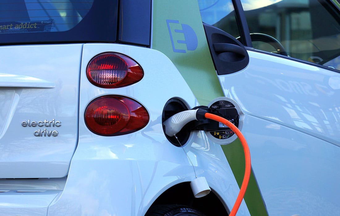 PNRR bando per nuove colonnine di ricarica auto elettriche
